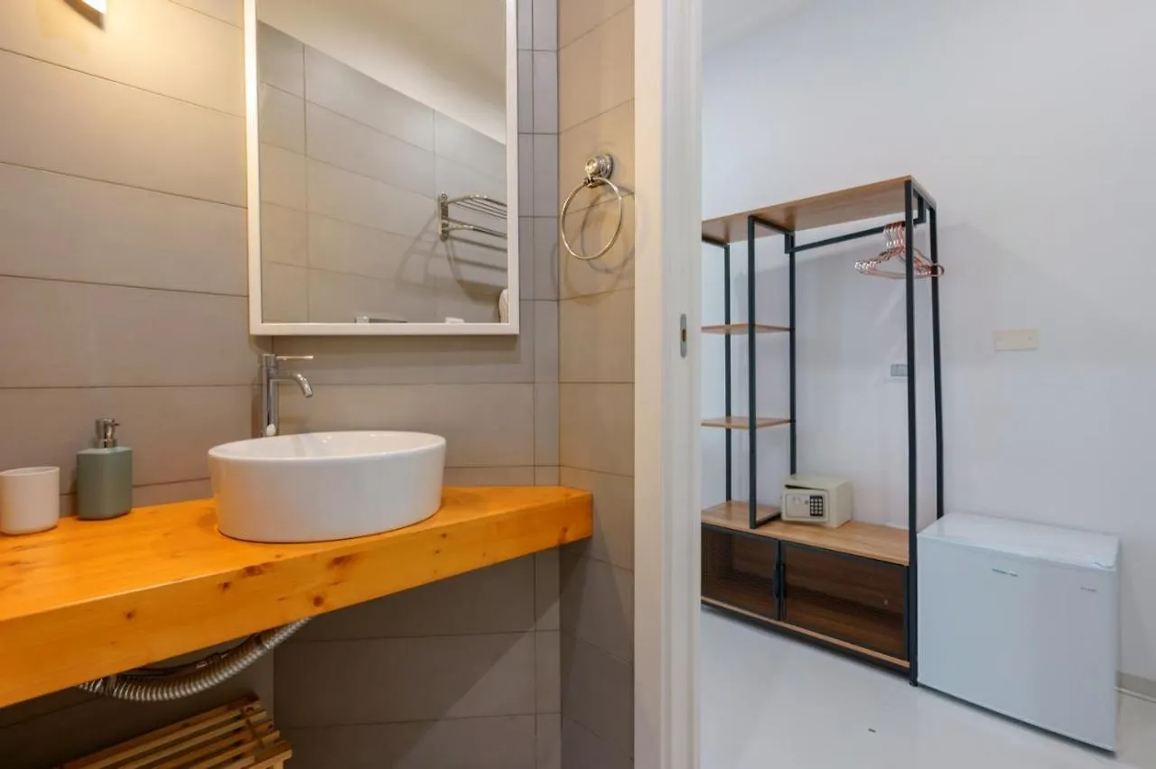 Affittacamere Lumiere Rooms - Eja Sardinia Cagliari Italia