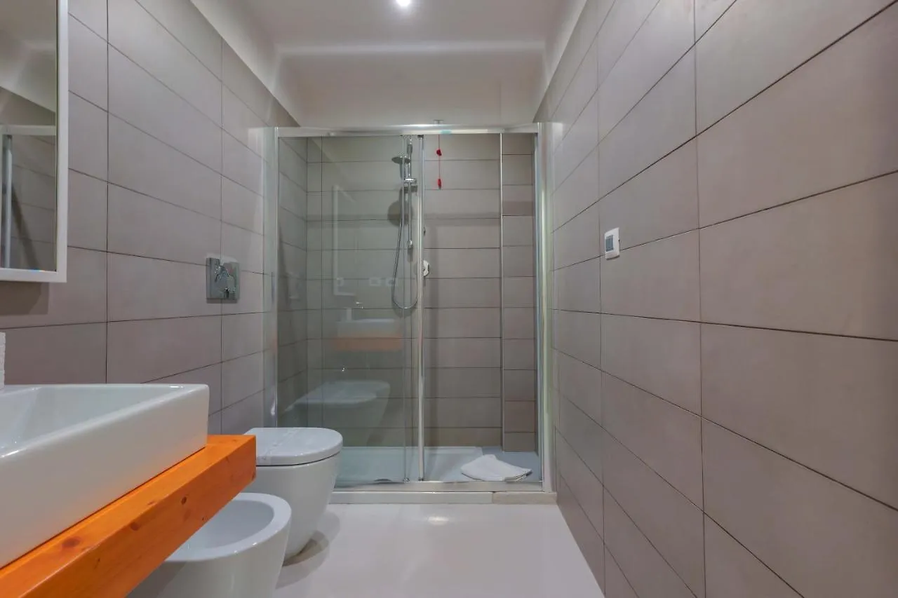Lumiere Rooms - Eja Sardinia Cagliari